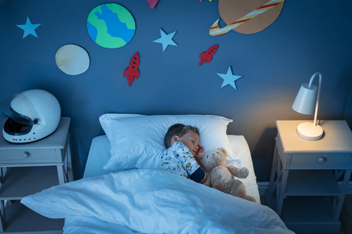 Concept image of kid sleeping for how much sleep do kids need