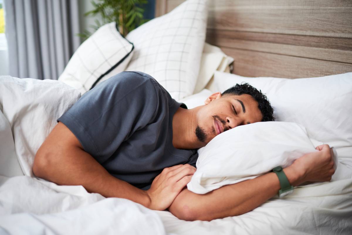 Featured image for 6 Tips for Getting Consistently Good Sleep